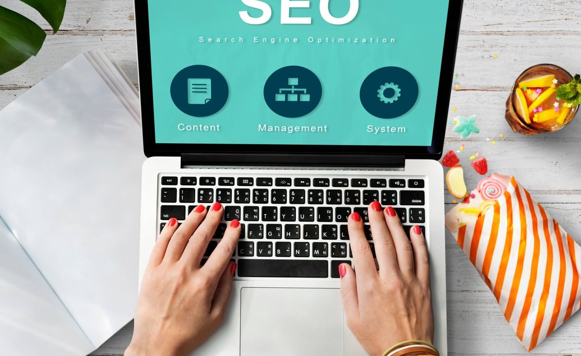 keyword research laptop